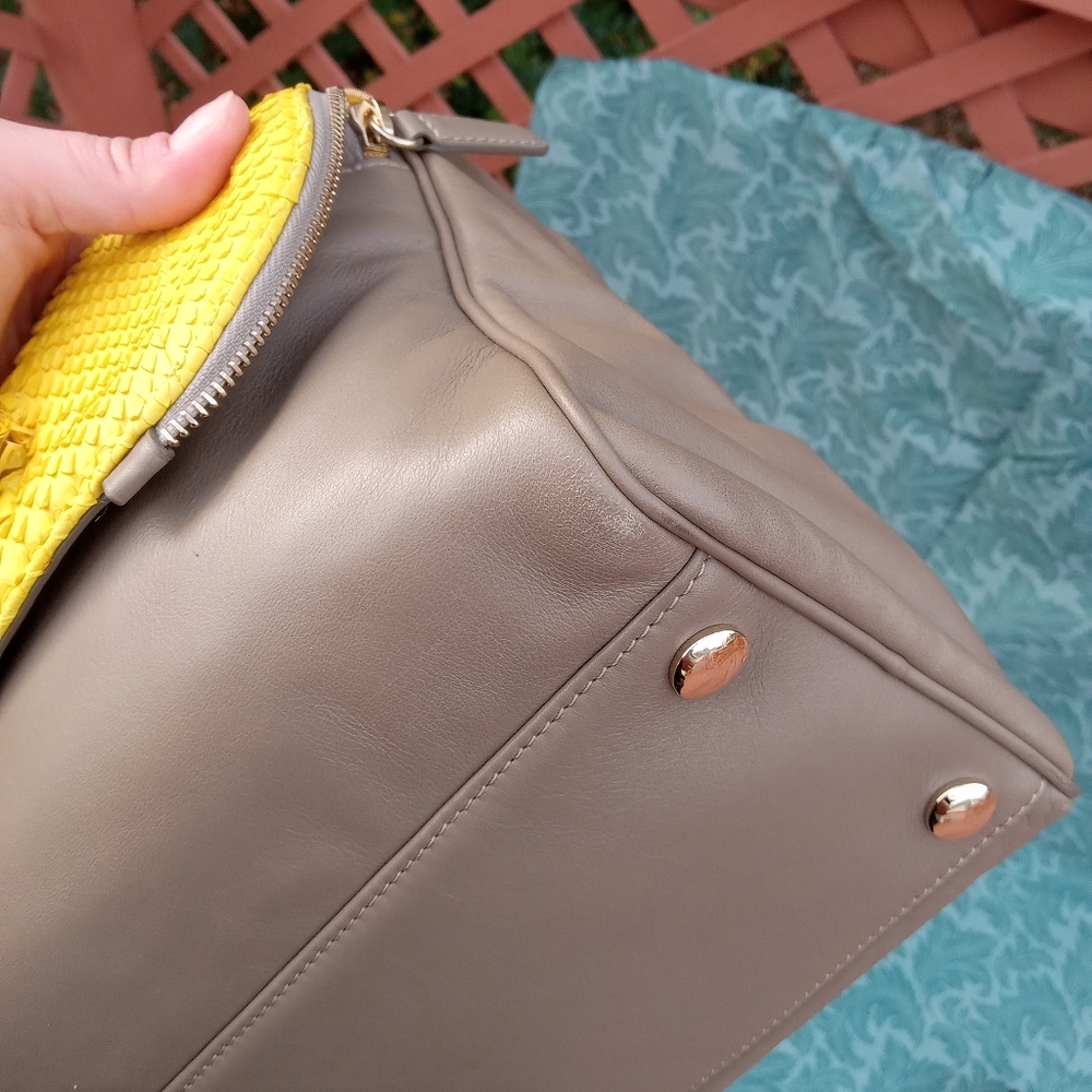 💖 RARE Jimmy Choo Justine Bag Taupe Leather Yellow Python - Picture 16 of 17